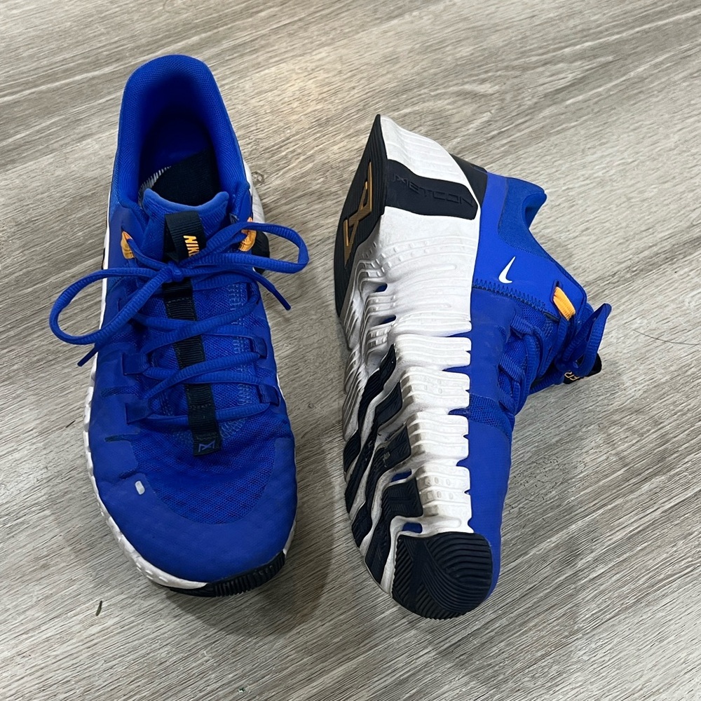 Blue Mens Nike Shoes